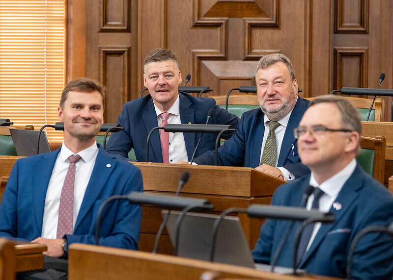 Tautsaimniecības komisija: krīzes brīdī neviens novads nedrīkst palikt bez pieejas degvielai