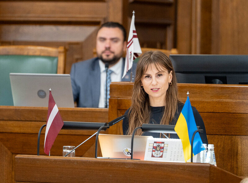 Komisija atbalsta iespēju līdz pieciem gadiem nodrošināt pagaidu mājokli ārkārtas situācijās